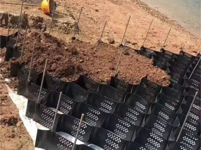 Система ячеистого ограничения из ПЭВП