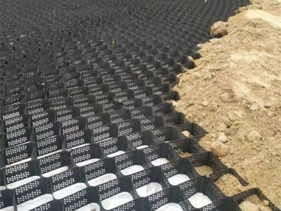Дорога из HDPE георешётки